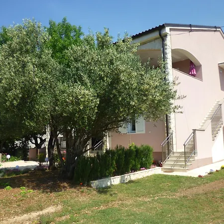 Apartman In Starigrad-paklenica 41707 Starigrad Paklenica