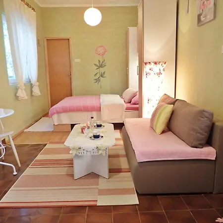 Appartement In Starigrad-paklenica 41707 Starigrad Paklenica