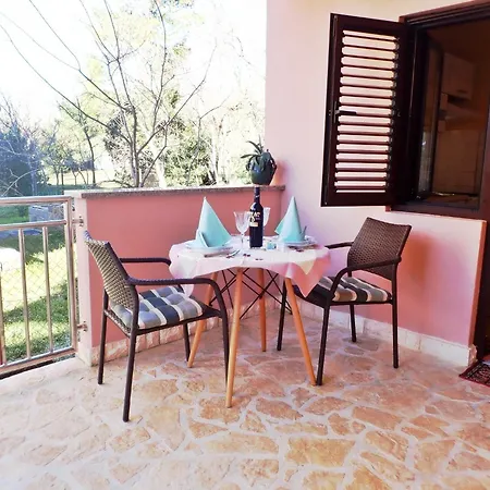 In Starigrad-paklenica 41707 Starigrad Paklenica