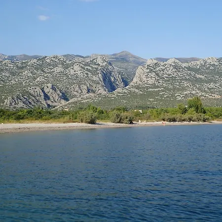 In Starigrad-paklenica 41707 Appartement Starigrad Paklenica