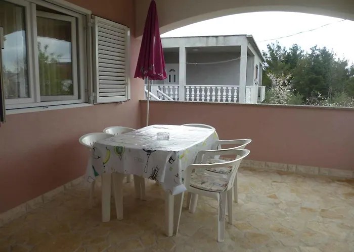 In Starigrad-paklenica 41707 Starigrad Paklenica